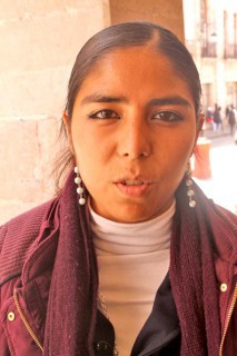 Luz Mendoza, alumna de bachillerato ■ fotos: rafael de santiago