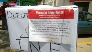 Protesta en INE (12)