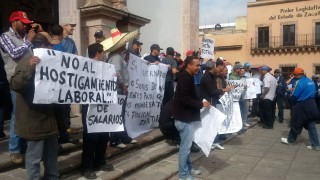 la-jornada-zacatecas-manifestacion-trabajadores-corona3_at