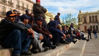 la-jornada-zacatecas-manifestacion-trabajadores-corona_rs