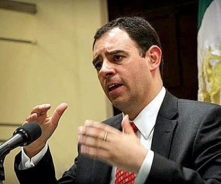 El gobernador Alejandro Tello, en imagen de archivo