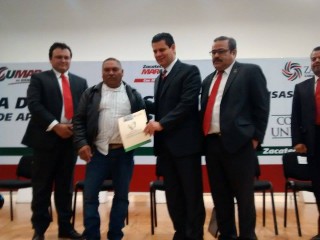 la-jornada-zacatecas-corazon-de-plata1_eg