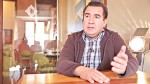 Rogelio Soto Acuña, comerciante de autopartes, señala que ha viajado por toda la entidad y conoce su problemática ■ FOTO: MIGUEL ÁNGEL NÚÑEZ