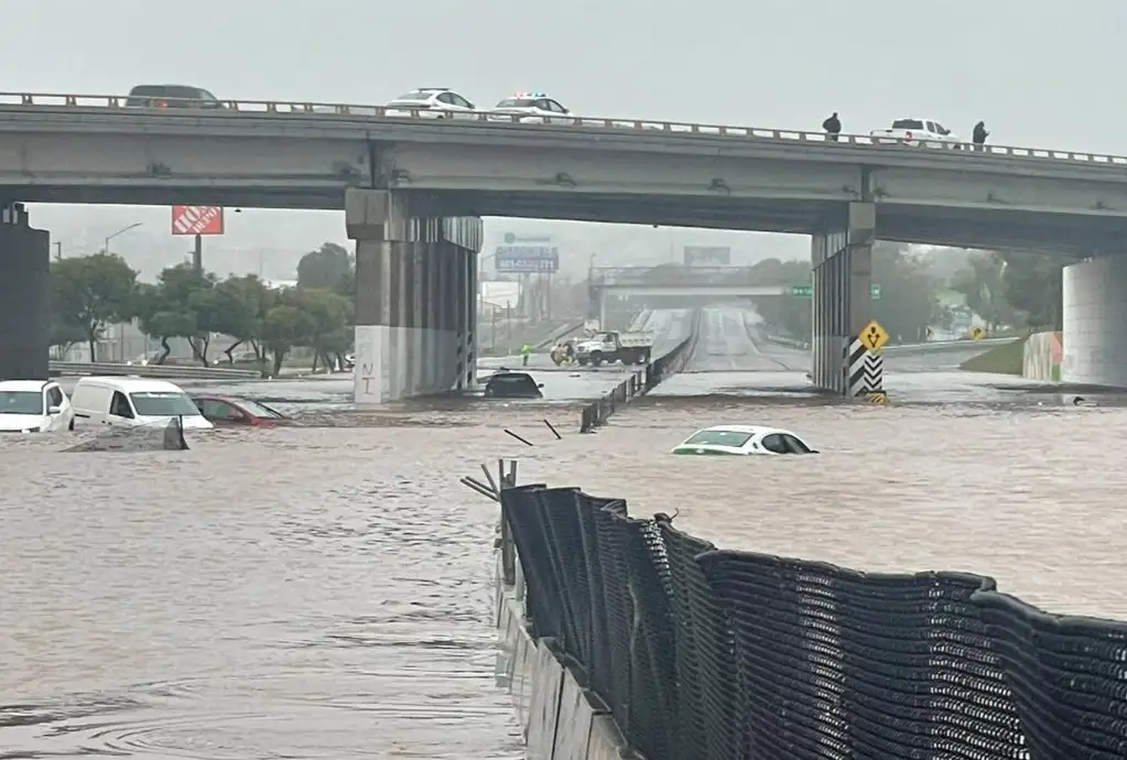 Tormenta En Tijuana Causa Caos P Nico E Inundaciones M Xico La