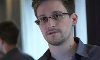 Asilo a Snowden podría dañar relaciones con Rusia: EU