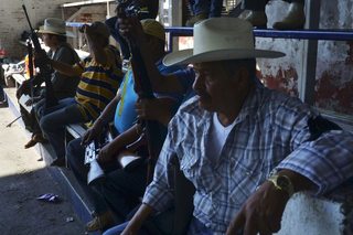 Reactivación económica de Michoacán resolverá problema de violencia: Castillo