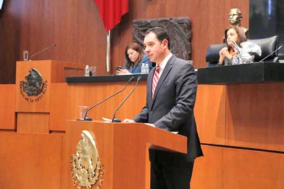 El senador priísta, Alejandro Tello ■ foto: la jornada zacatecas