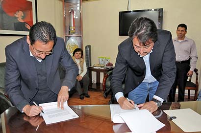 Rafael Gutiérrez y Alfredo Femat, legisladores locales ■ foto: la jornada zacatecas