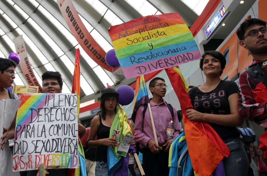 Jóvenes a favor de los derechos de los homosexuales conmemoraron el Día Internacional Contra la Homofobia el pasado 17 de mayo de 2012. Foto: La Jornada