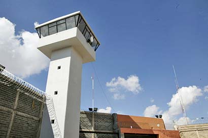 Para ser un centro penitenciario de mediana capacidad tenemos muchos reos federales, señaló el secretario de Seguridad Pública ■ FOTO: ANDRÉS SÁNCHEZ