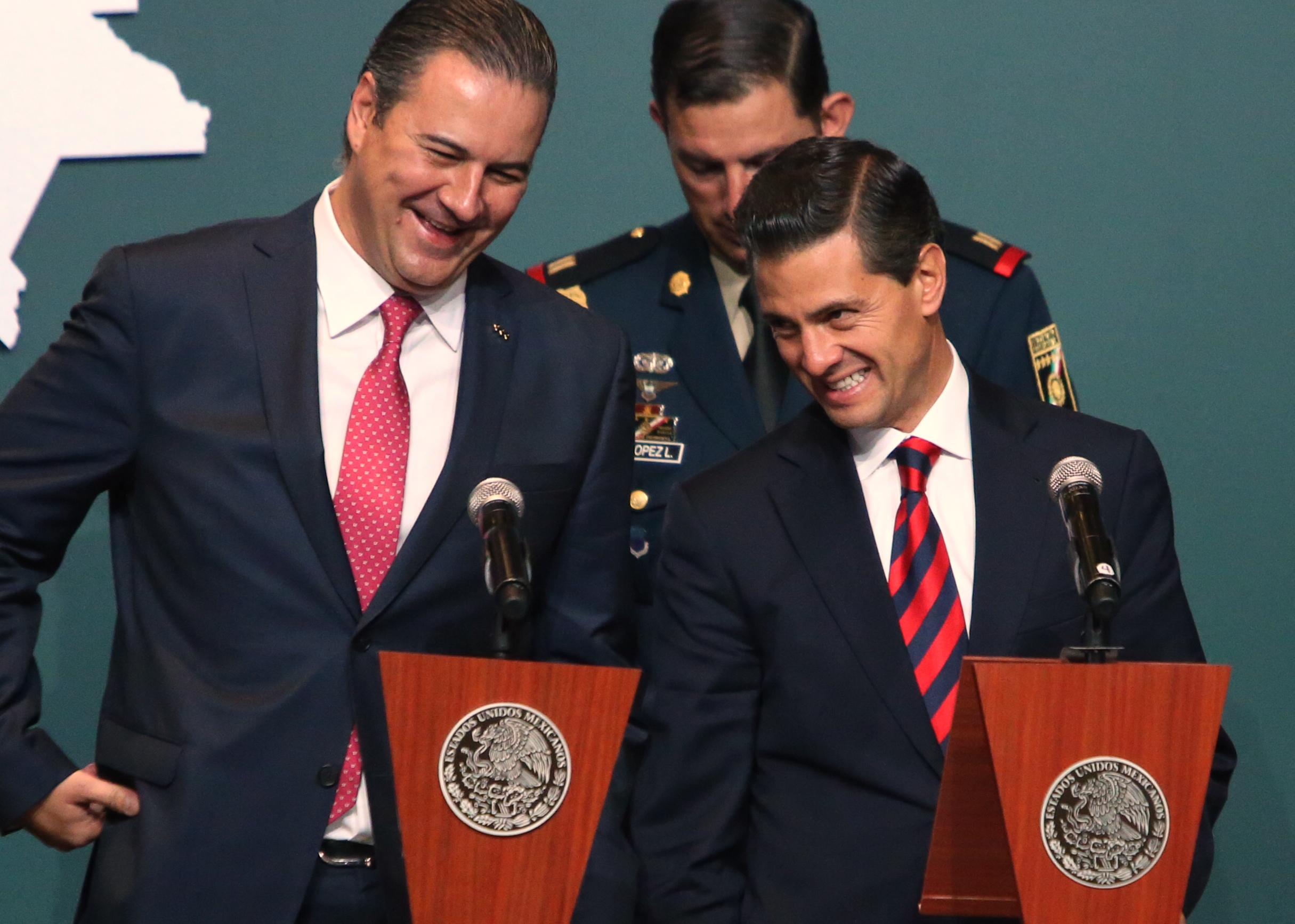 El presidente del Consejo Coordinador Empresarial, Gerardo Gutiérrez Candiani tomó protesta para continuar en el cargo durante un año más. Foto Francisco Olvera