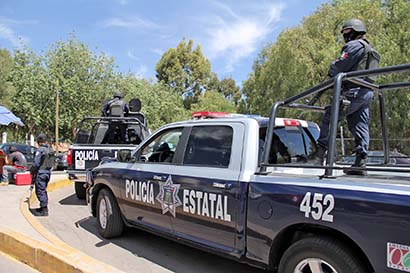 Jesús Pinto advierte que no se tolerará algún acto de indisciplina en la Policía Estatal, y menos en perjuicio del prestigio del estado ■ foto: La Jornada Zacatecas