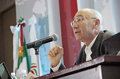 Serafín Antúnez Marcos, académico de la Facultad de Pedagogía de la Universidad de Barcelona ■ FOTO: ERNESTO MORENO