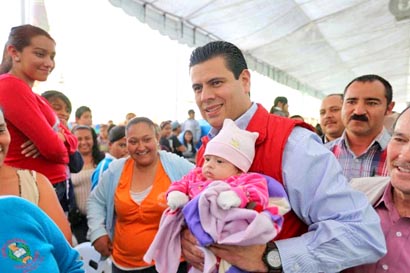 El mandatario estatal destacó que su administración implementó el programa Sumando a las Madres Zacatecanas ■ foto: La Jornada Zacatecas