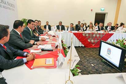 MAR encabeza Reunión Regional de la Zona Norte del Consejo Nacional de Funcionarios del Registro Civil ■ foto: La Jornada Zacatecas