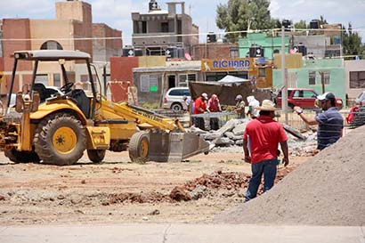 Colonos de Campo Real, en Guadalupe, decidirán si se construye una unidad médica o un parque ■ FOTO: ANDRÉS SÁNCHEZ