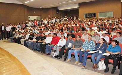 Inauguración de las actividades del foro estatal ■ FOTO: LA JORNADA ZACATECAS