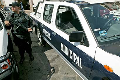 Prosiguen los rondines policiacos por cuenta de la preventiva. El pasado fin de semana se atendió 267 reportes ■ FOTO: ANDRÉS SÁNCHEZ