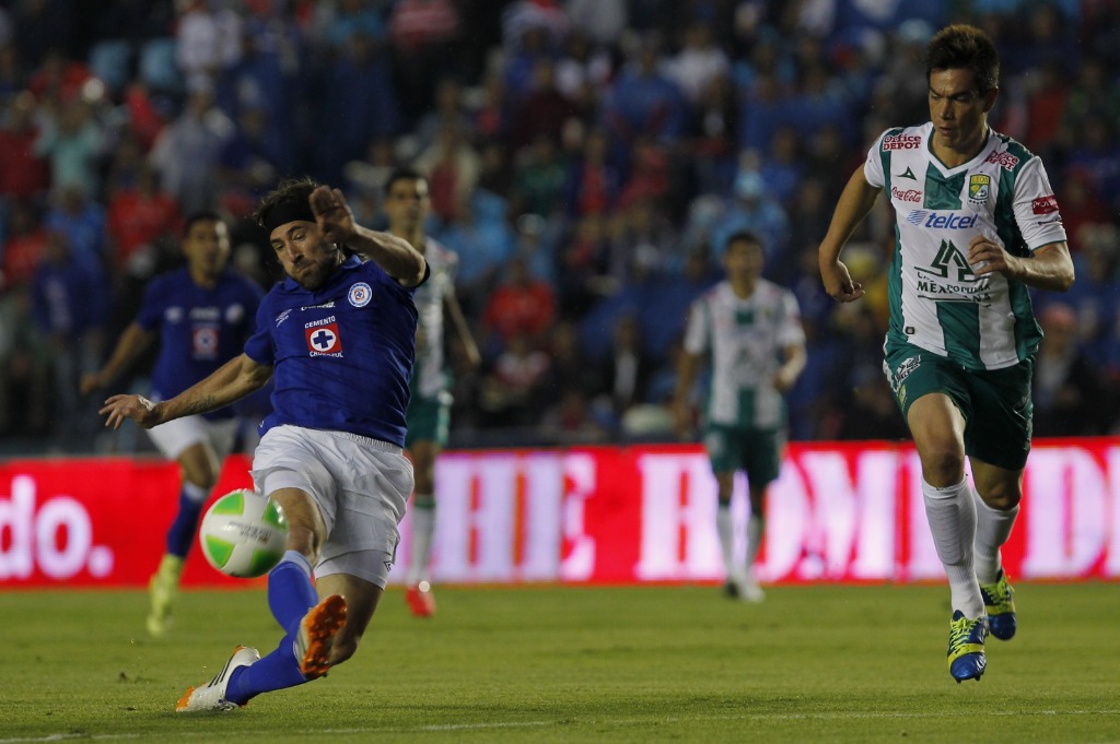 En el partido de vuelta de cuartos de final de la Liga MX, en el que León eliminó a Cruz Azul, el 3 de mayo. Foto Víctor Camacho