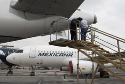 mexicana Base de mantenimiento de Mexicana de Aviación. Foto Cristina Rodríguez