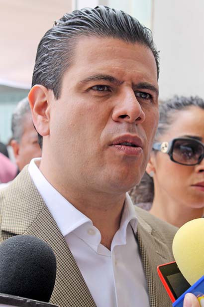 Se realizará una investigación tanto los oficiales de tránsito como los empleados de la Jiapaz, comentó Alonso Reyes ■ FOTO: RAFAEL DE SANTIAGO