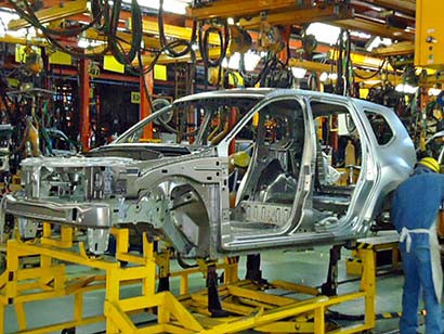 México se ha posicionado a nivel mundial como el cuarto exportador de vehículos en el mundo, señala ■ Foto: La Jornada Zacatecas