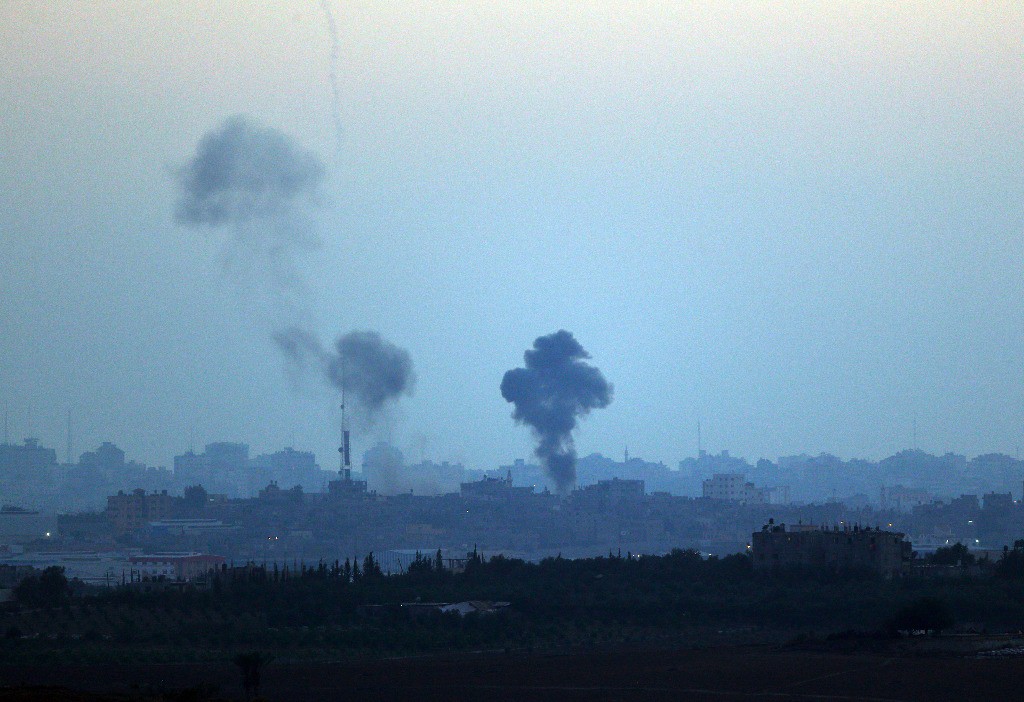 Continúa la ofensiva israelí en Gaza, este jueves. Foto Ap