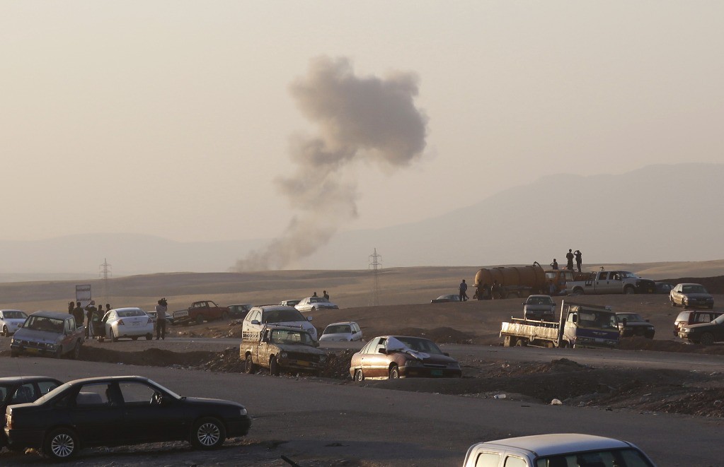 Ataques cerca de un puesto de control en Erbil, norte de Irak. Foto Ap