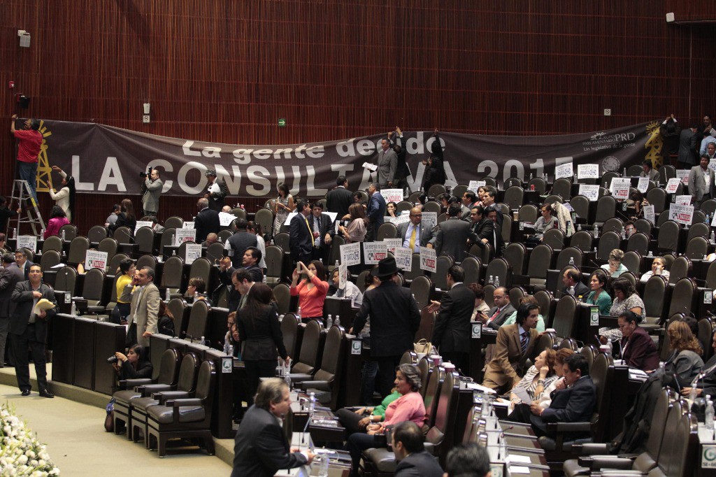 Sesión extraordinaria en la Cámara de Diputados la víspera. Foto: La Jornada