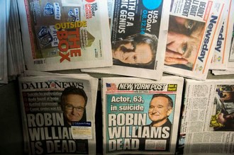 Periódicos de todo el mundo anunciaron la muerte del comediante Robin Williams esta mañana. Foto Reuters