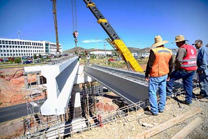 Imagen de las faenas que se realizan en la obra ■ FOTO: LA JORNADA ZACATECAS