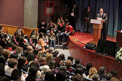 Durante el seminario autoridades anunciaron de la inversión para construir un nuevo Centro de Justicia para las Mujeres ■ foto: andrés sánchez