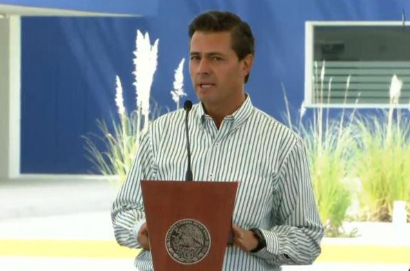 Enrique Peña Nieto durante el acto inaugural del hospital materno infantil en Irapuato. Foto Presidencia