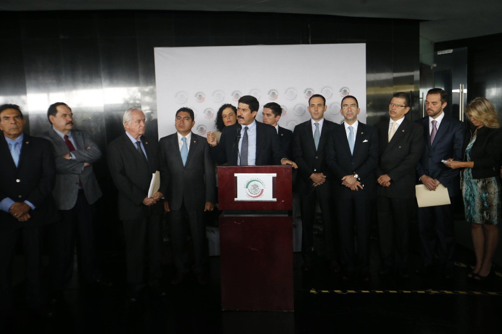 Senadores del PAN en conferencia de prensa. Foto: La Jornada