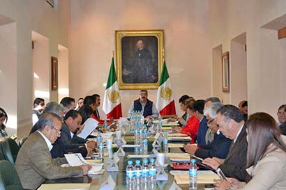 El secretario general de Gobierno, Francisco Escobedo, presidió la reunión de trabajo