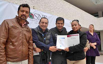 Se entregaron apoyos a personas que quieren iniciar una microempresa ■ foto: La Jornada Zacatecas
