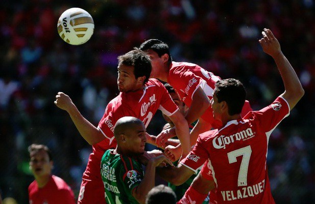 Debido a su mejor ubicación en la tabla general del torneo regular, Toluca consiguió su pase a semifinales tras empatar con Chiapas. Foto: Jam Media