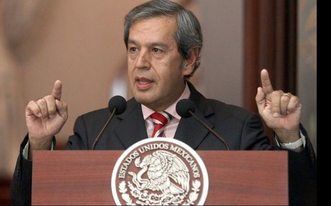 El gobernador interino de Guerrero, Rogelio Ortega Martínez, el pasado 27 de octubre en Los Pinos. Foto: La Jornada