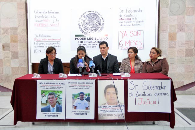 “La lucha es de todos”, señalaron parientes de los desaparecidos en Chalchihuites durante la rueda de prensa, en la cual pidieron a la sociedad unirse a la causa ■ foto: andrés sánchez