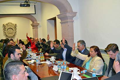 Autoridades de los tres niveles de gobierno aprobaron paquete de proyectos y acciones ■ foto: La Jornada Zacatecas