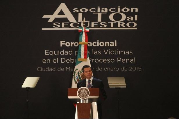 Enrique Peña Nieto al inaugurar el Foro Nacional Equidad para las Víctimas en el Debido Proceso Legal. Foto: La Jornada