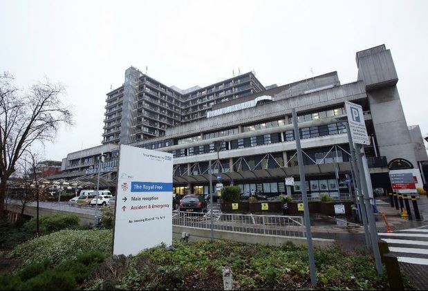 Hospital Royal Free en Hampstead, donde permanece en estado crítico la enfermera británica Pauline Cafferkey, quien contrajo el ébola en Sierra Leona. Foto Xinhua