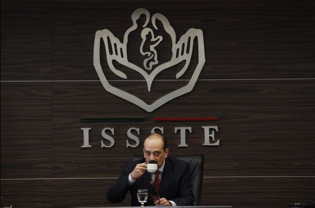 El director general del ISSSTE, Sebastián Lerdo de Tejada. Foto: La Jornada