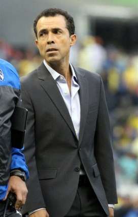 Carlos Barra durante duelo entre Monterrey y América para el pase a la final del Apertura 2014. Foto Notimex