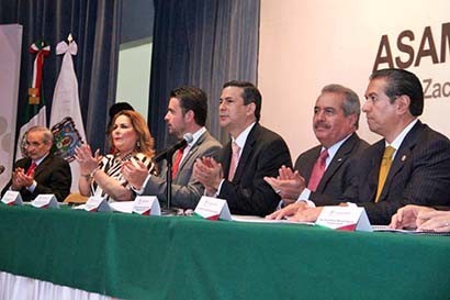 Imagen de las actividades de la Conferencia Nacional de Legisladores Locales Priístas (Conalpri) ■ foto: La Jornada Zacatecas