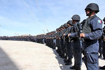 Ya está autorizada la contratación de 100 policías estatales más; se busca tener una plantilla total de mil 100 ■ FOTOS: LA JORNADA ZACATECAS