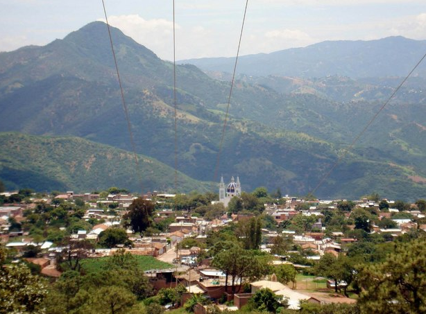 El municipio de Ahuacuotzingo enclavado en la región de la montaña baja del estado, en imagen de archivo. Foto Cuartoscuro