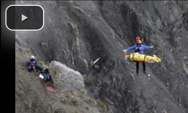 París, 26 demarzo de 2015. El copiloto del avión de Germanwings que cayó en los Alpes franceses parece haber estrellado la aeronave deliberadamente, reveló un fiscal de Marsella.
