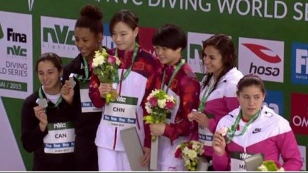 La dupla mexicana, que finalizó con 303.90 puntos, se colgó la medalla de bronce en la segunda etapa de la Serie Mundial FINA de Clavados, que se desarrolla en Dubai. Foto @CONADE