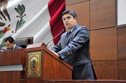 Luis Acosta Jaime, presidente de la Comisión de Vigilancia de la 61 Legislatura ■ FOTO: LA JORNADA ZACATECAS